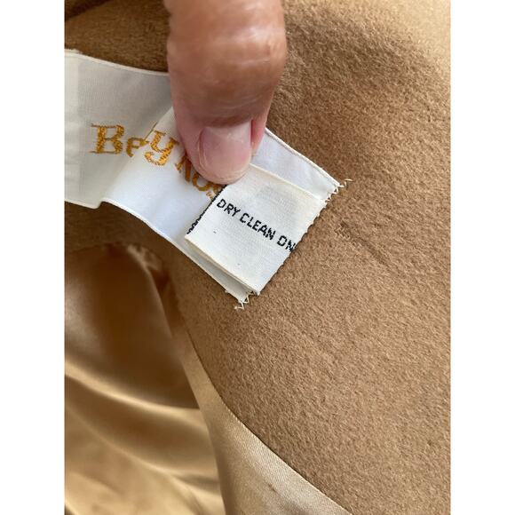 Betty Rose vintage tan wool coat long lined collared pockets chic buttons Med 10 - Picture 13 of 14